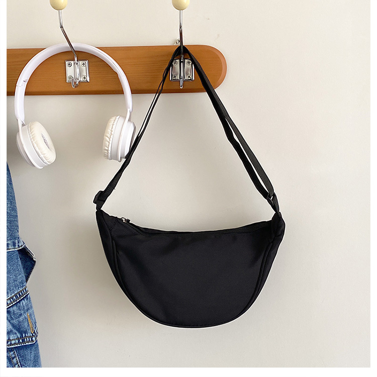 The Black Small Classic